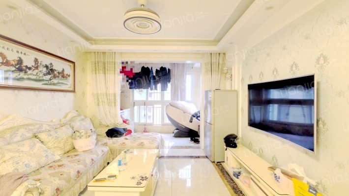 中环湖滨公馆二手房实景图