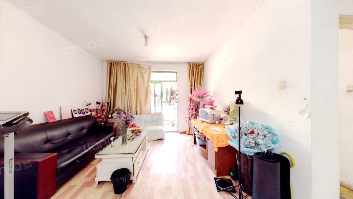 万福家园二手房实景图