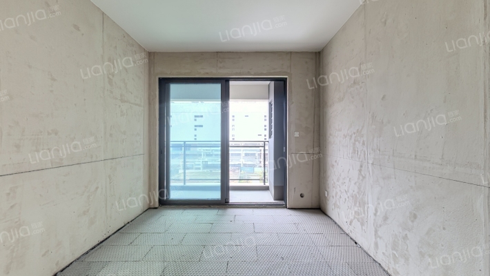 融创0238星潮苑二手房实景图