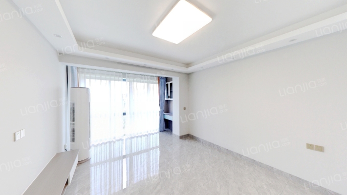 龙湖嘉誉一期二手房实景图