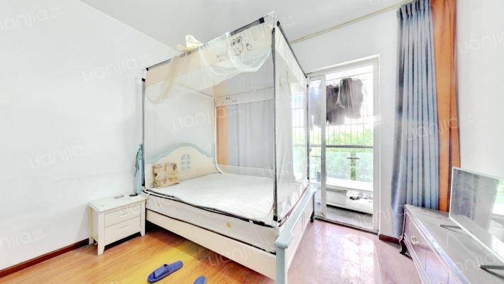 新怡花园A区二手房实景图