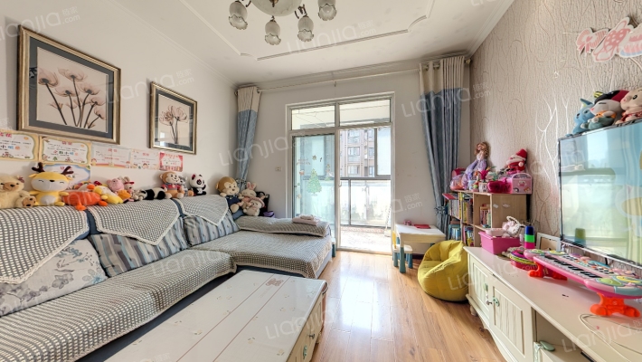 百胜青城一品二手房实景图