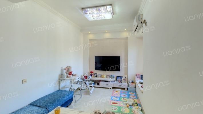 雄飞新园紫郡二手房实景图