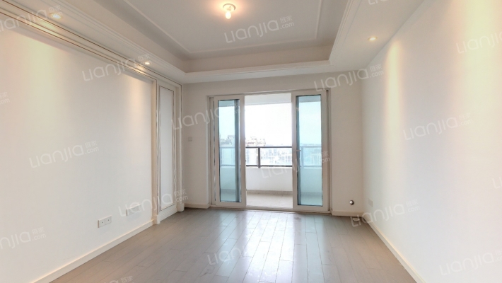 保利公园里二期二手房实景图