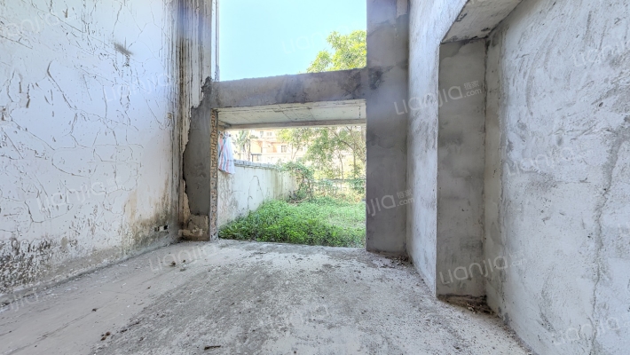 凯茵新城08区琉森湖畔二手房实景图