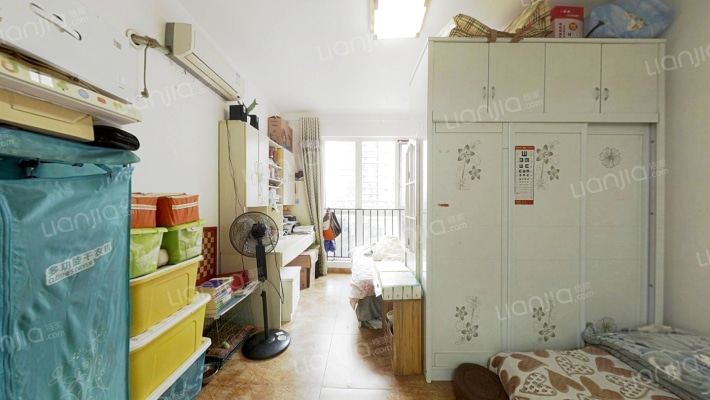 上筑融汇国际温泉二手房实景图