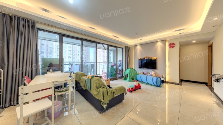 三利麓山城春风里二手房实景图