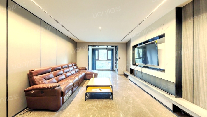 华侨城二手房实景图