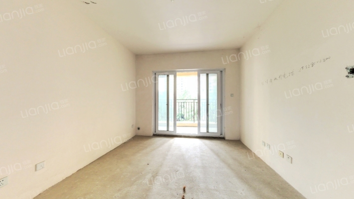 融创凯旋东岸二手房实景图