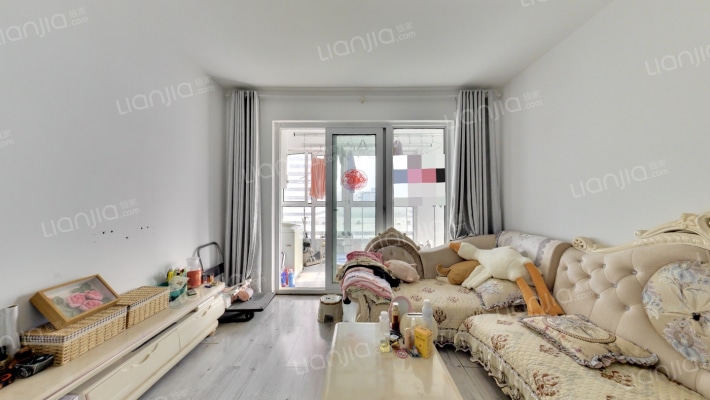 佳源巴黎都市(三期)二手房实景图