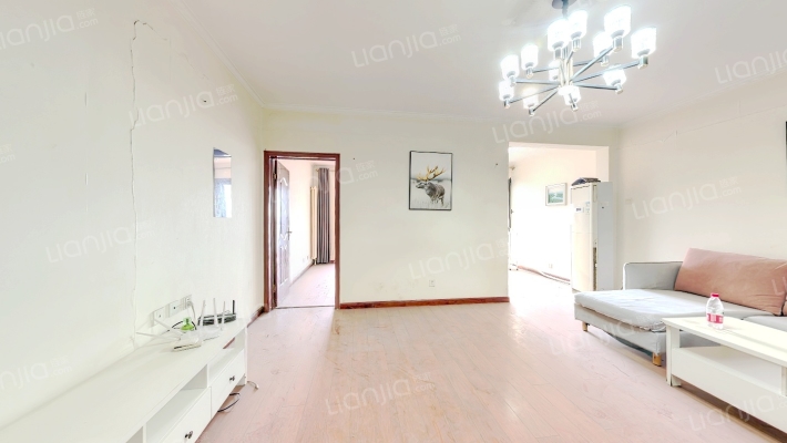 翡翠明珠二手房实景图