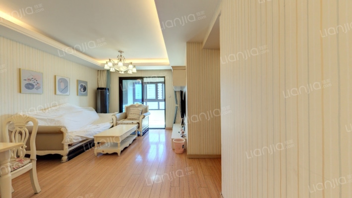 万科北宸之光二期二手房实景图