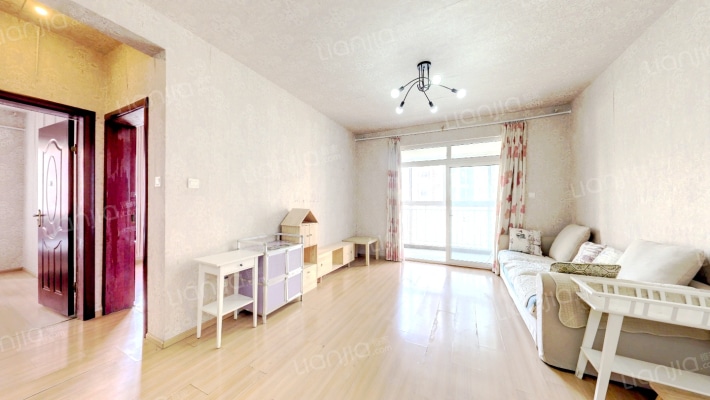 水岸东里二手房实景图