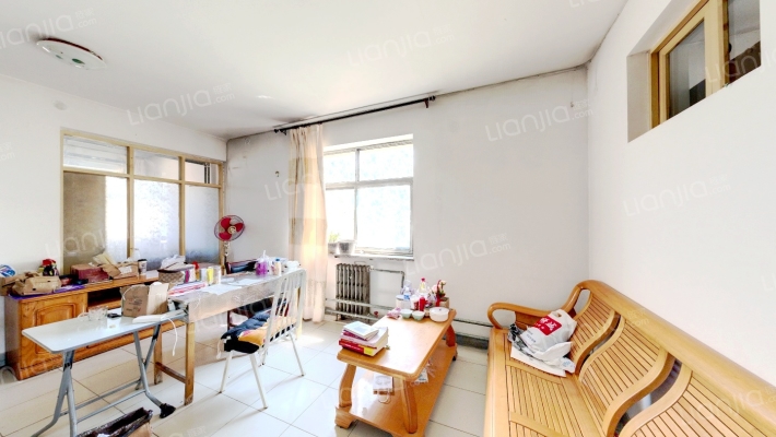 管委会宿舍二手房实景图