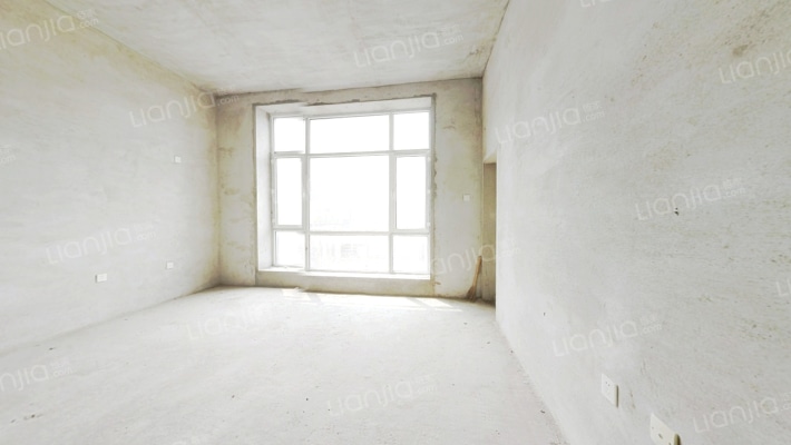 富奥临河湾二手房实景图