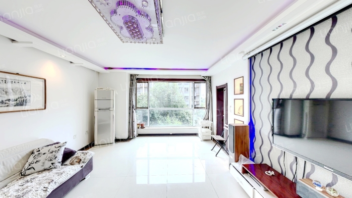 坤泰新界二手房实景图