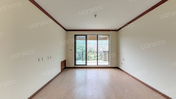 科罗蒂二手房实景图