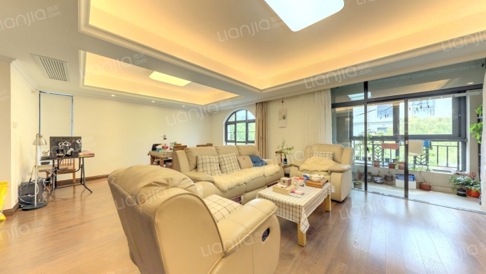 景瑞法兰云廷二手房实景图