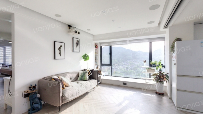 中港罗兰小镇二手房实景图