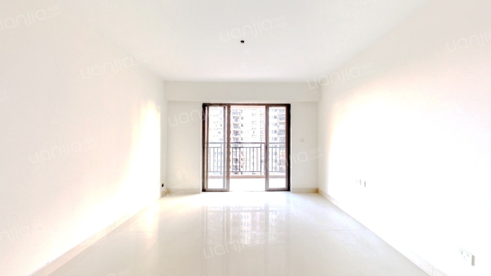 金泽豪庭一期二手房实景图