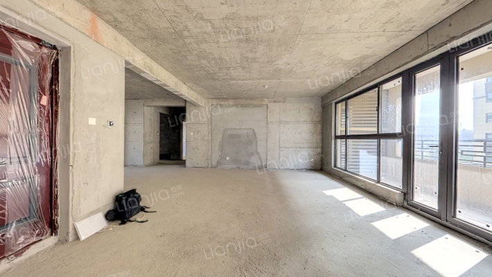 金旅南璟台二手房实景图