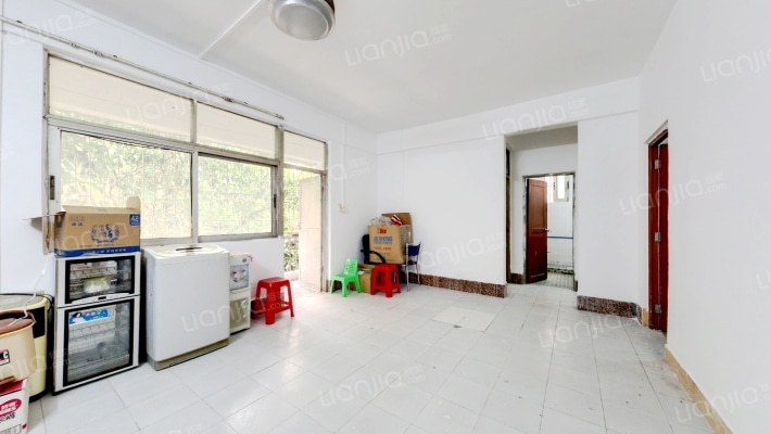 新埔苑二手房实景图