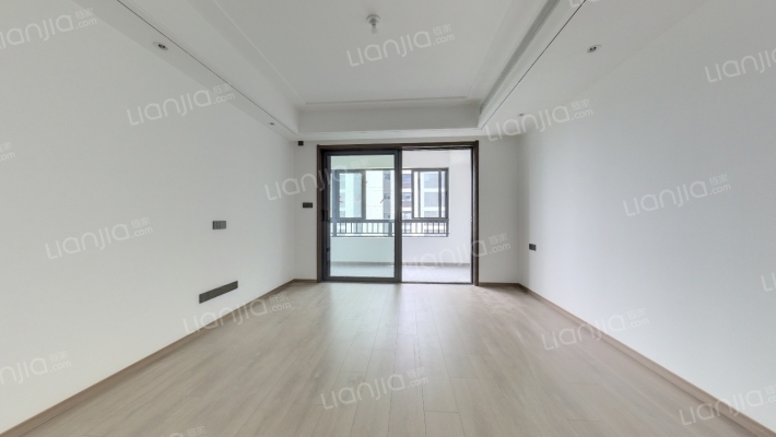 皖投云锦台二手房实景图