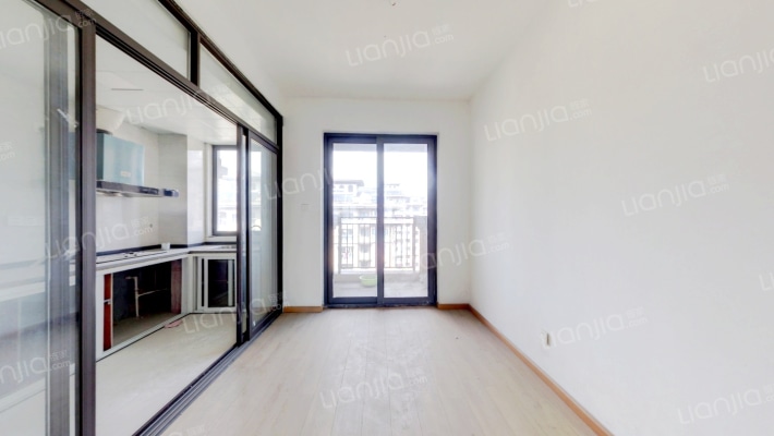 樱花雅苑南区二手房实景图