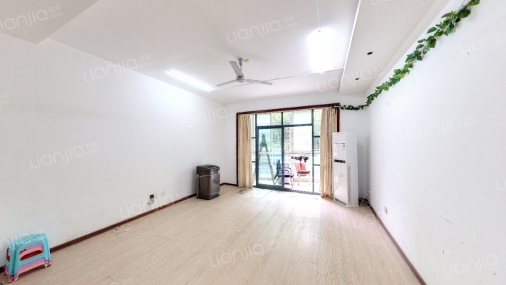 仁和香堤雅境二手房实景图