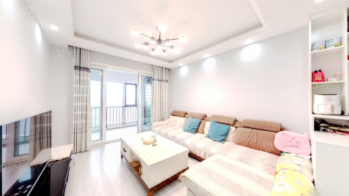 花样年香门第北区二手房实景图