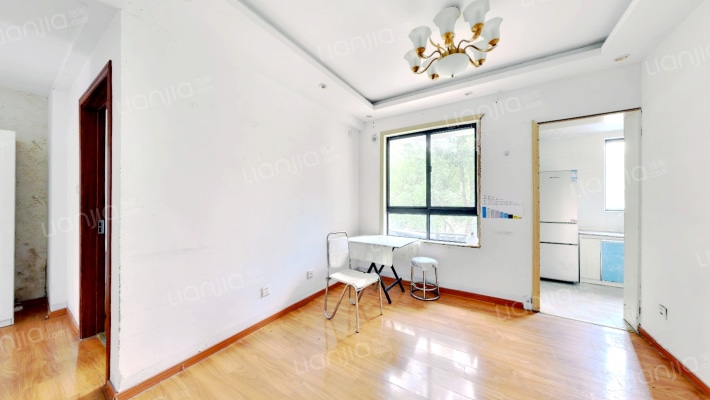 新凯城枫景苑二手房实景图