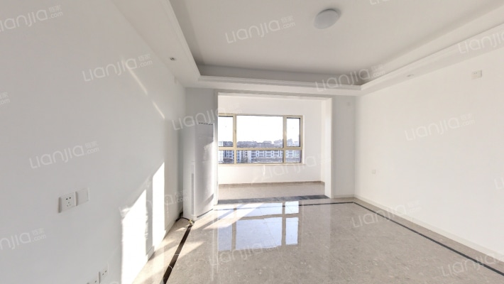 天铂润园二手房实景图