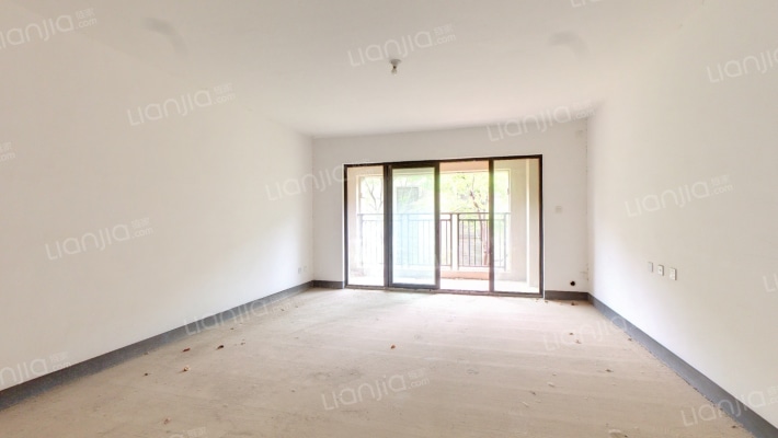 雅居乐春森湖畔东区二手房实景图