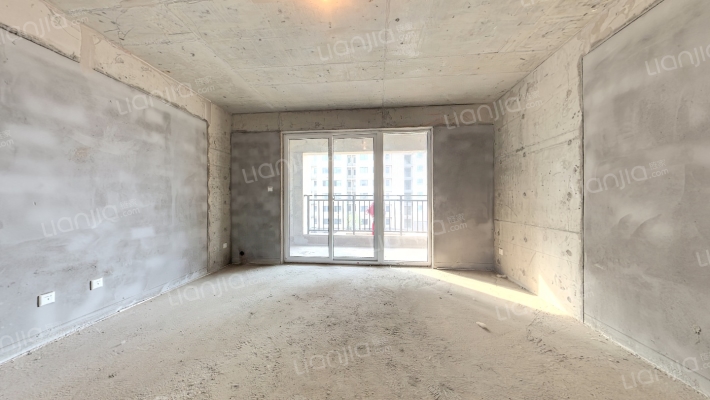 山水美树二手房实景图