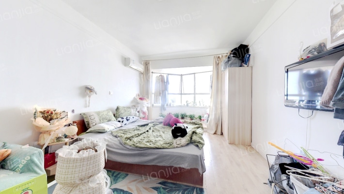 静海国际公寓二手房实景图