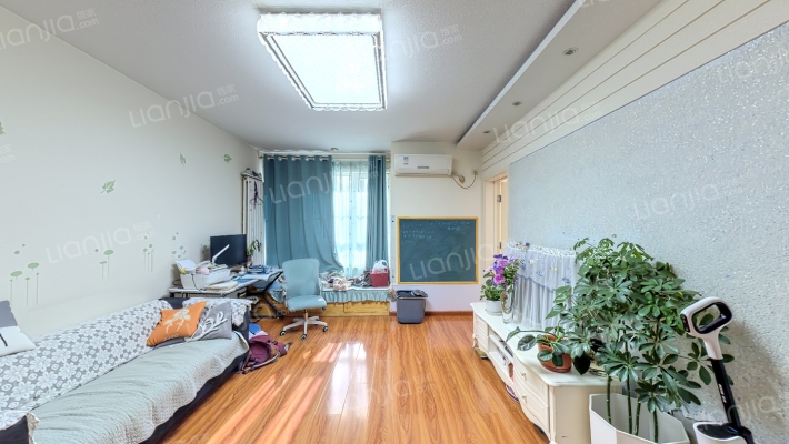 雪莲北里二手房实景图