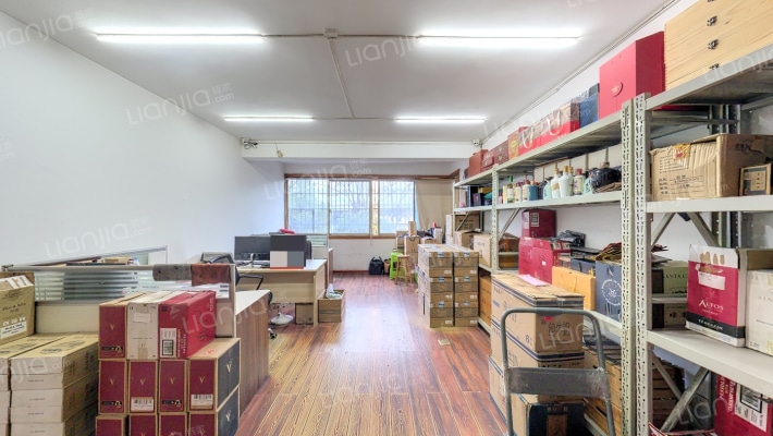 翡翠林居二手房实景图