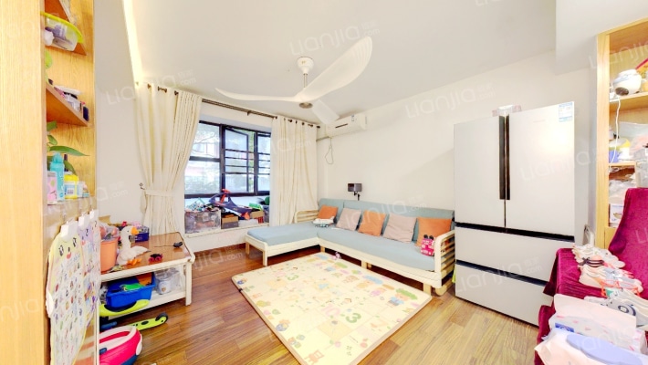 五凤山名居二手房实景图