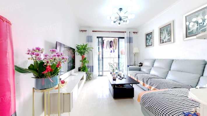 名流印象花园一期二手房实景图