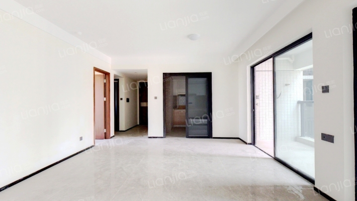 方直香山墅二手房实景图