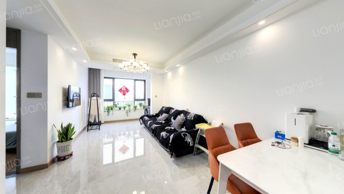 汀香郡春风里南区二手房实景图