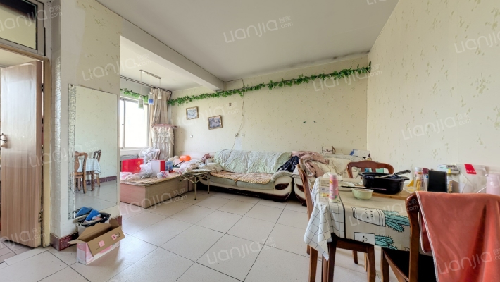 培华小区二手房实景图