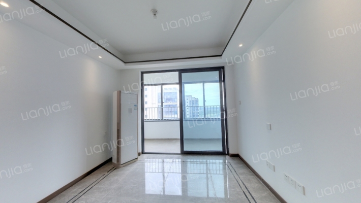 金轮翠雍华庭二手房实景图