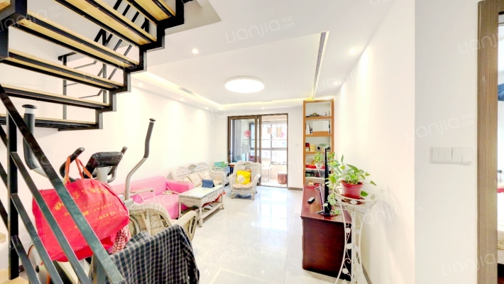 中锐琅石名筑二手房实景图