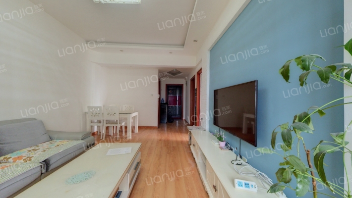 兴堰逸苑二手房实景图