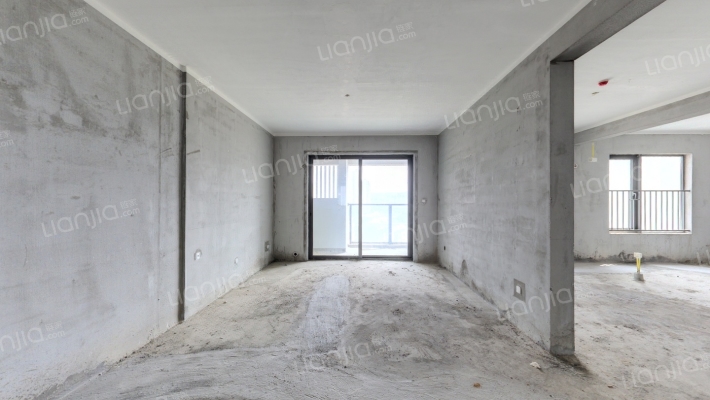 中央铭著二手房实景图