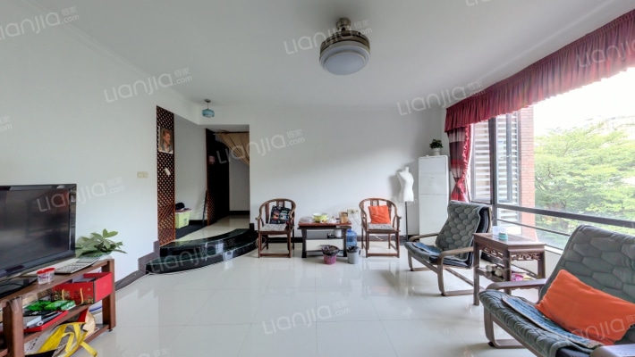 万科四季花城翠竹轩二手房实景图