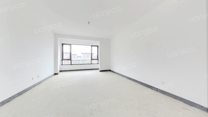 绿城晓风湖畔北区二手房实景图