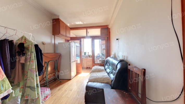 彩霞园二手房实景图