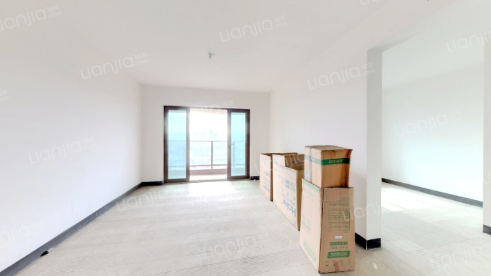 龙湖开元晶蓝II期二手房实景图